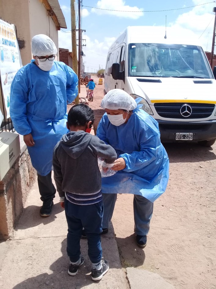 與當?shù)蒯t(yī)院合作,開展健康預防檢測